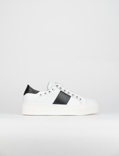 Sneakers blanco cuero