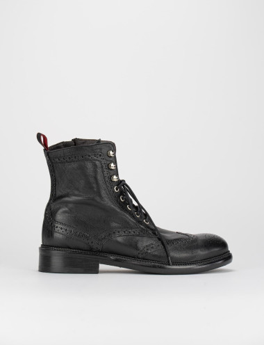 Botines tacón 2 cm negro cuero