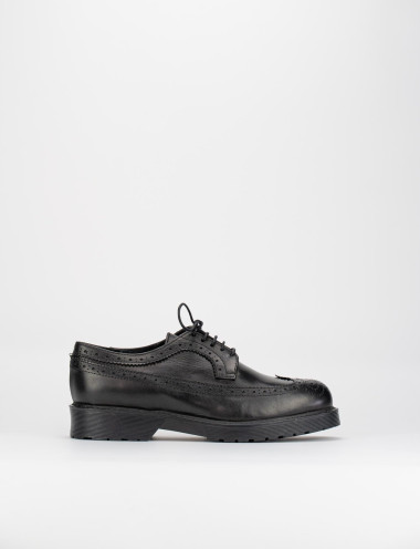 Zapatos de cordones tacón 2 cm negro cuero
