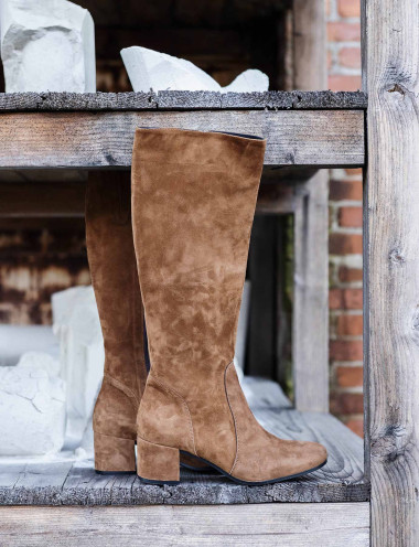 Botas de tacón alto tacón 5 cm marrón ante