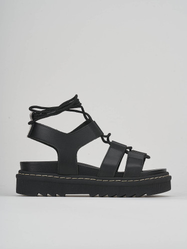 Sandalo tacco 1 cm nero