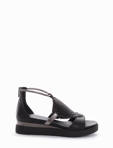 Sandalo tacco 1 cm nero