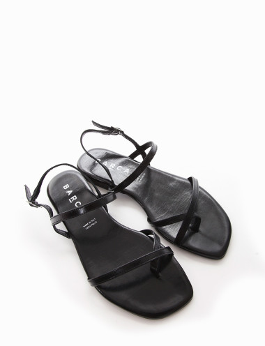 Chancletas tacón 1 cm negro cuero