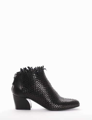 Stivale tronchetto tacco 5 cm nero