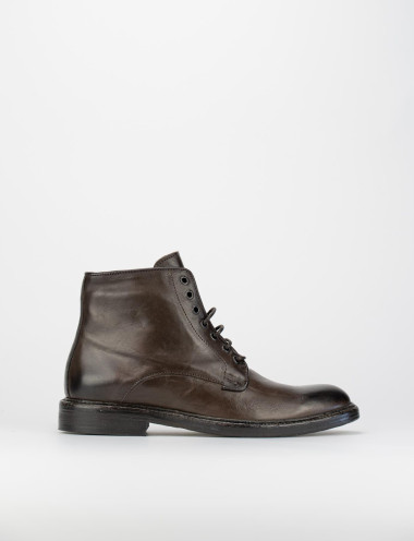 Botas militares tacón 2 cm marrón oscuro cuero
