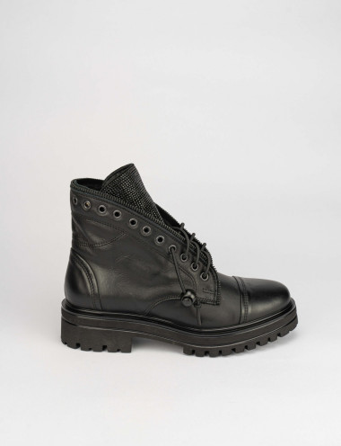 Combat boots heel 5 cm black leather