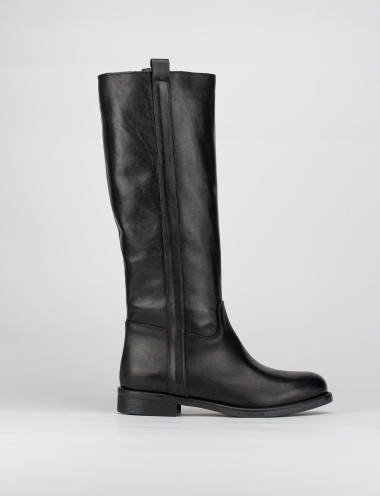 Botas de tacón bajo tacón 2 cm negro cuero