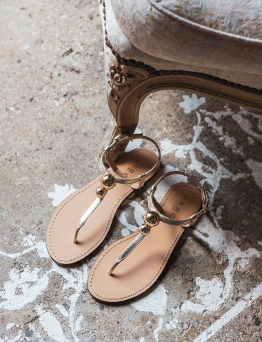 Chancletas tacón 1 cm oro cuero