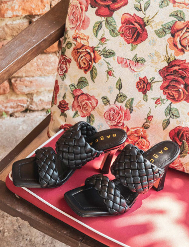 Mules tacón 9 cm negro cuero