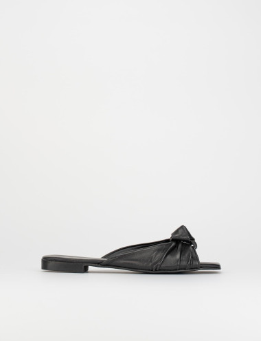 Mules tacón 1 cm negro cuero