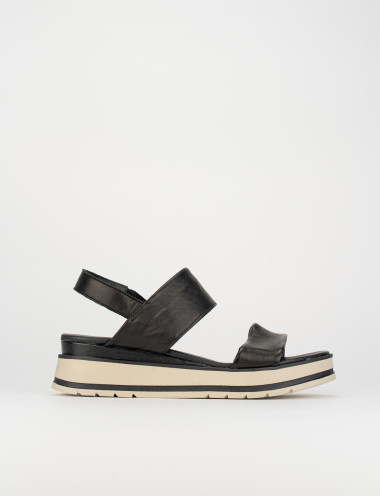 Sandalias de tacón bajo tacón 1 cm negro cuero