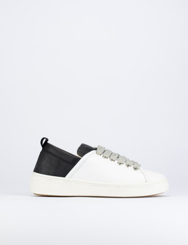 Zapatillas deportivas blanco cuero
