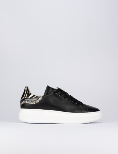 Zapatillas deportivas negro cuero