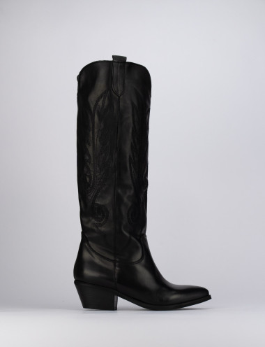 Botas de tacón bajo tacón 4 cm negro cuero