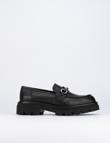 Mocasines tacón 2 cm negro cuero