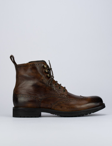 Botas militares marrón cuero