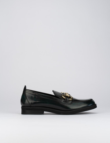 Mocasines tacón 2 cm verde cuero