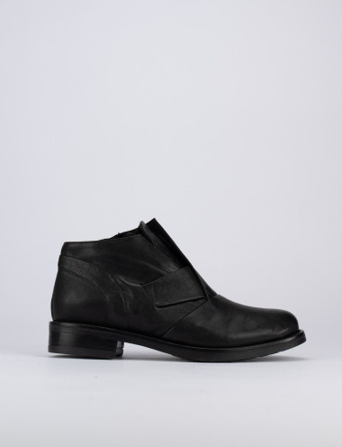 Botines de tacón bajo tacón 1 cm negro cuero