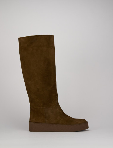 Stivale tacco 1 cm testa camoscio