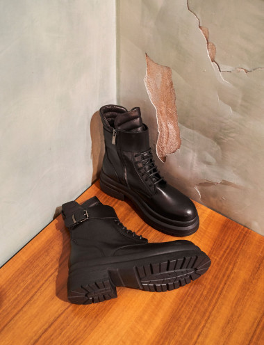 Combat boots heel 1 cm black leather