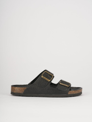 Mules negro cuero