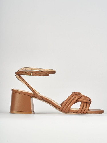 Sandalias de tacón alto tacón 6 cm marrón cuero