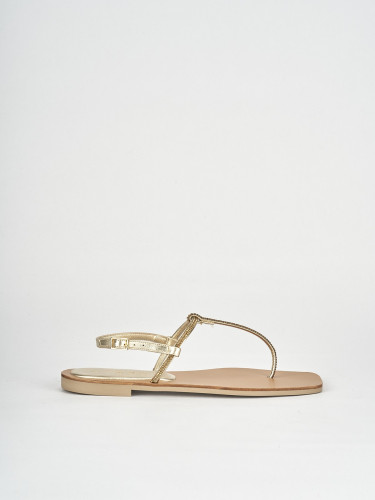 Low heel sandals heel 1 cm gold leather