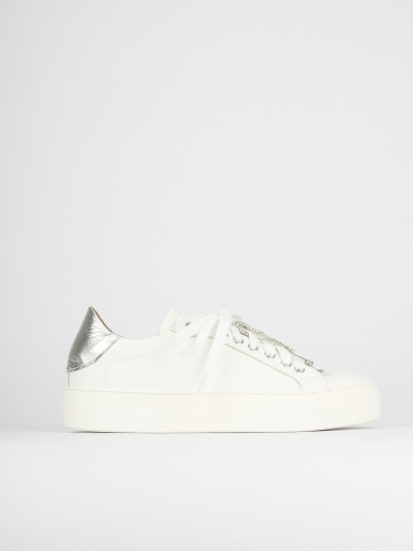 Zapatillas deportivas blanco cuero