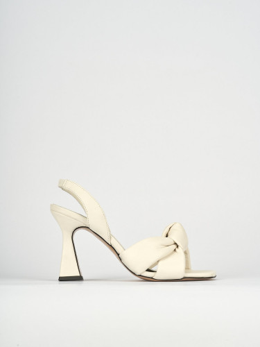 Sandalias de tacón alto tacón 9 cm beis cuero