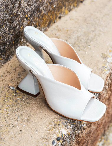 Mules tacón 10 cm blanco cuero