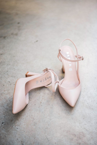 Zapatos de salón tacón 10 cm beis cuero