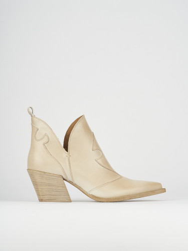 Botines de tacón alto tacón 6 cm beis cuero