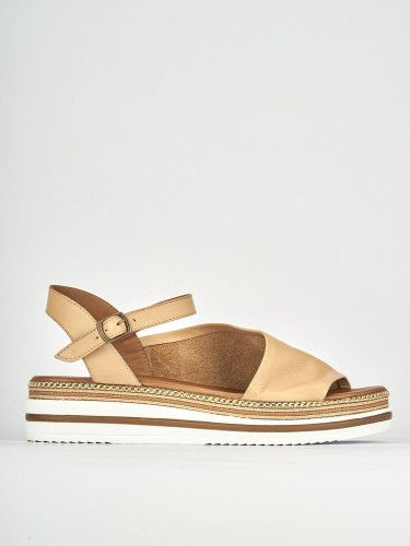 Sandalias de cuña tacón 3 cm beis cuero
