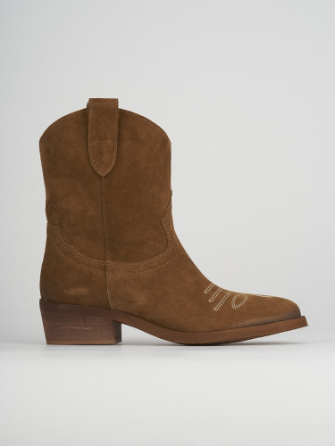 Botines de tacón bajo tacón 2 cm marrón ante