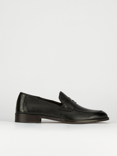 Mocasines tacón 1 cm negro cuero