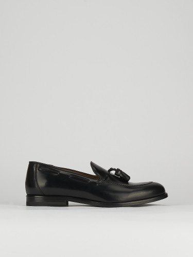 Mocasines tacón 2 cm negro cuero