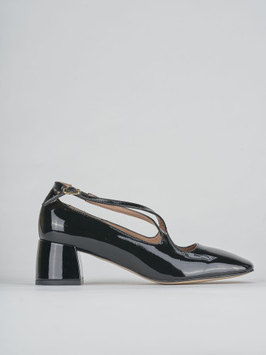Pumps heel 5 cm black leather