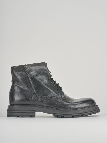 Botas militares negro cuero