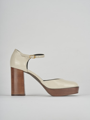 Pumps heel 9 cm white leather