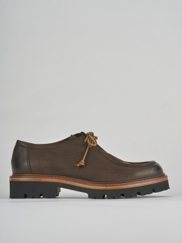 Zapatos de cordones tacón 2 cm marrón oscuro nobuk