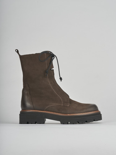 Botas militares tacón 2 cm marrón oscuro ante