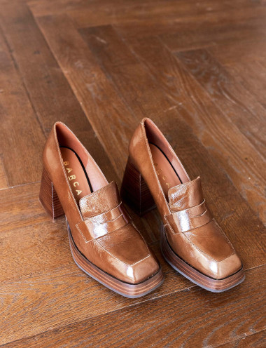 Mocasines tacón 9 cm marrón cuero