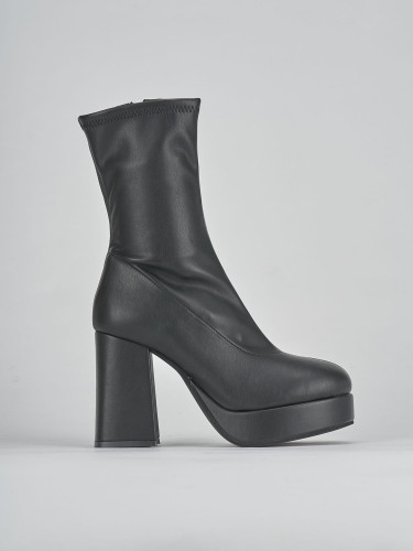 Stivaletti tacco 8cm pelle nero