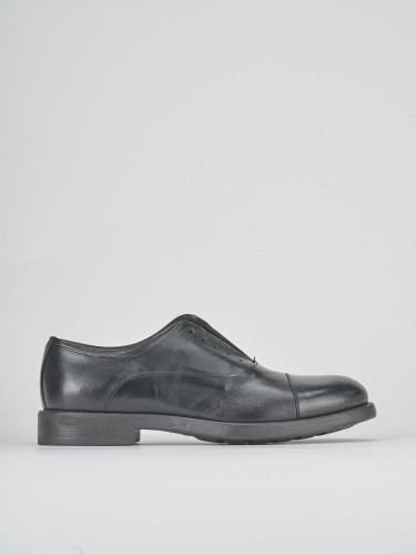Zapatos de cordones negro cuero