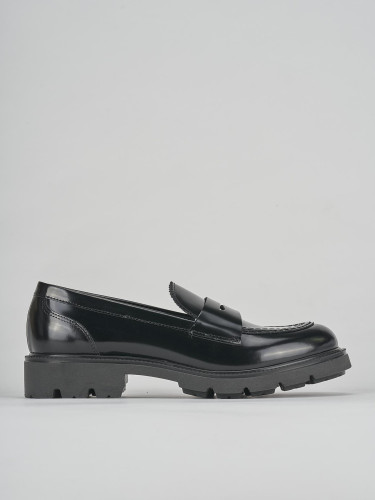 Mocasines tacón 2 cm negro cuero