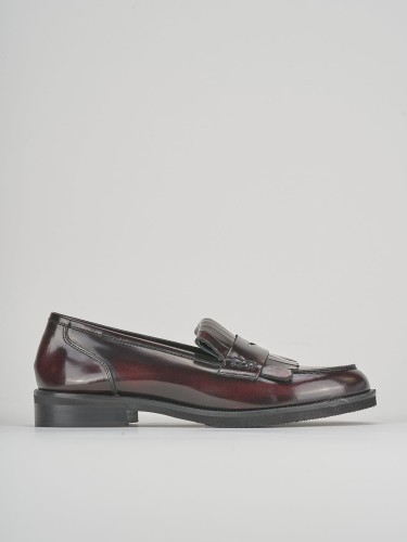 Mocasines tacón 2 cm burdeos cuero