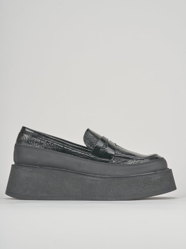 Loafers heel 3 cm black leather