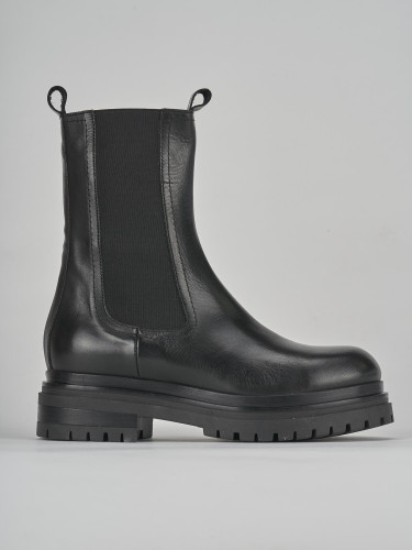 Low heel ankle boots heel 2 cm black leather