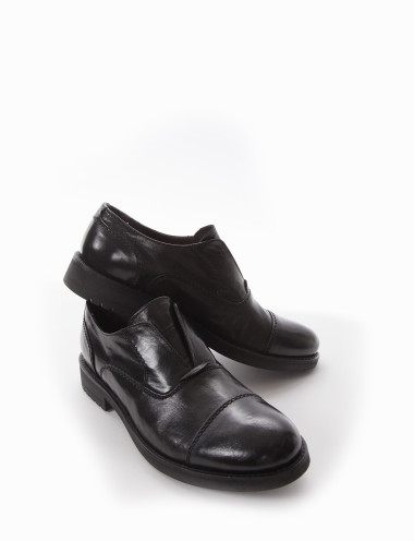 Zapatos de cordones tacón 2 cm negro cuero