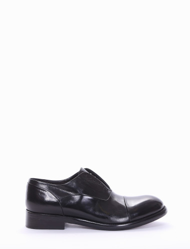 Atar tacón 2 cm negro cuero